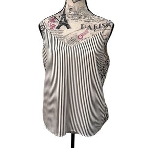 Skies Are Blue Black and cream striped animal print Tank top size Medium